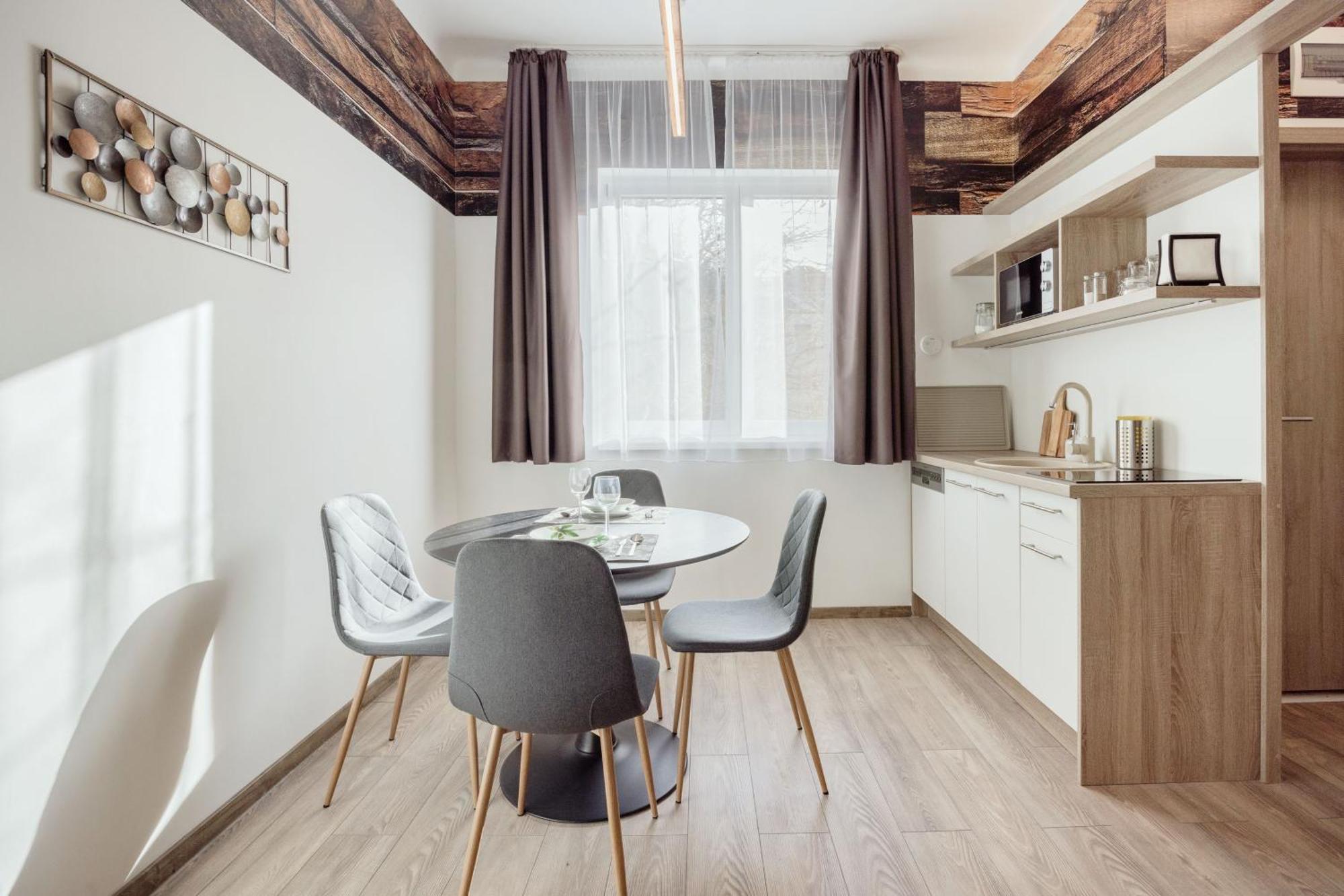 Elemental Retreats - Wood & Water Studios Budapest Exteriör bild
